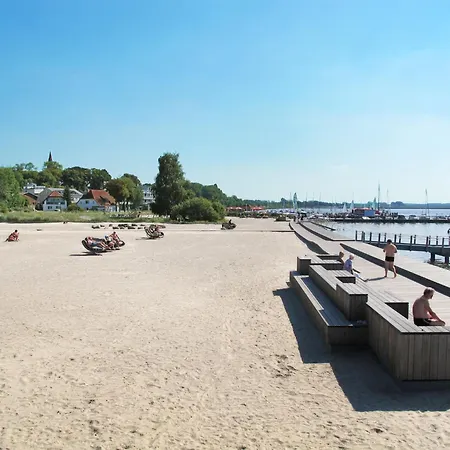 Moewennest By Interhome Vakantiehuis Altefähr